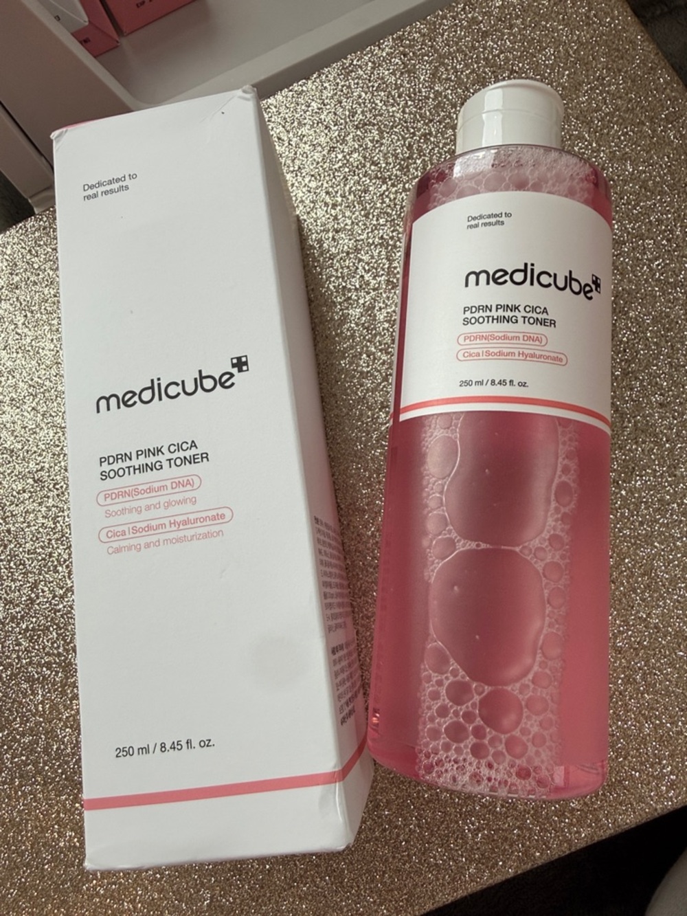 *NEW*8.45oz*Medicube* PDRN Pink Cica Soothing Toner - Pink